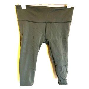 Lululemon Capri leggings